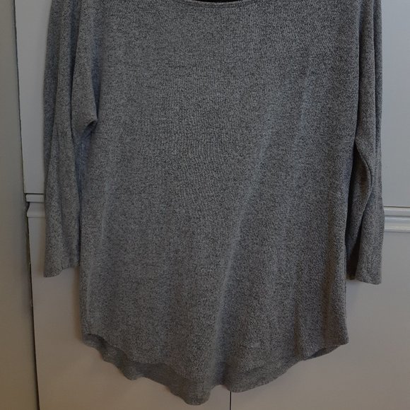 Dynamite Relaxed-Fit 3/4 Length Tee Size S - Picture 4 of 4